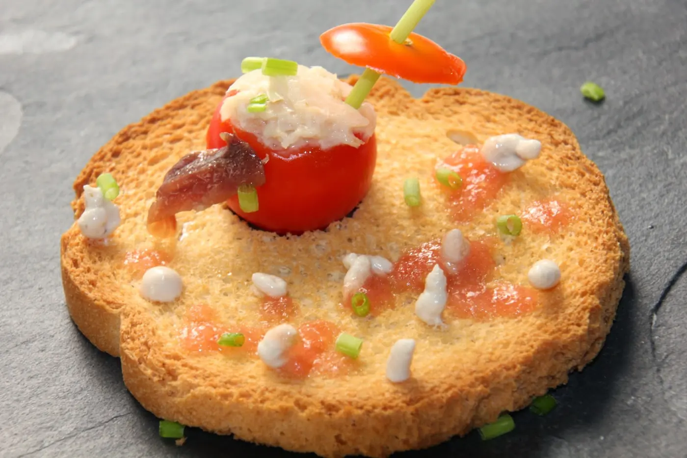 Tomates rellenos: foto del paso a paso