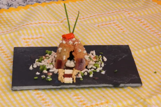 Cabaña crujiente de espuma de mejillones